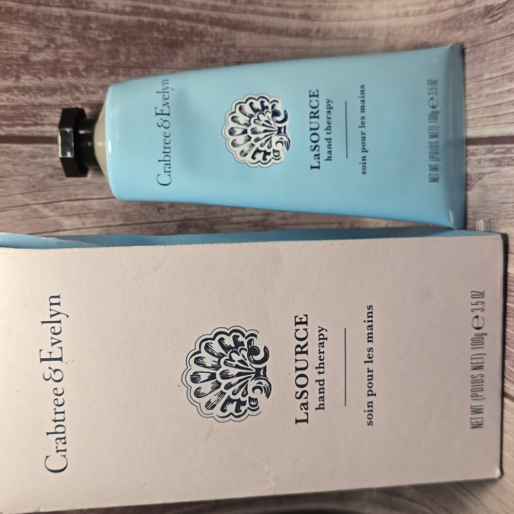 Crabtree & Evelyn LaSource Hand Therapy, 3.5 Oz NWT HTF DISCONTINUED**
